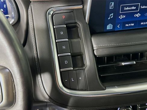 Used 2022 Chevrolet Tahoe LT RWD image 18