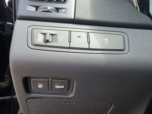 Used 2011 Hyundai Sonata SE w/ Navigation & Sunroof Pkg 4 FWD image 33