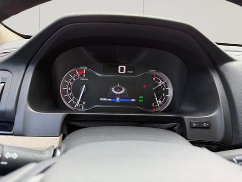 Used 2018 Honda Pilot Touring image 15