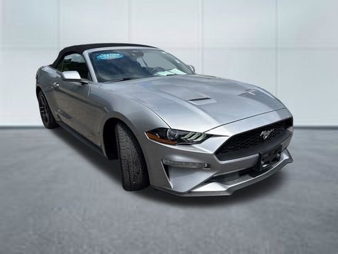 Used 2023 Ford Mustang Premium RWD image 5