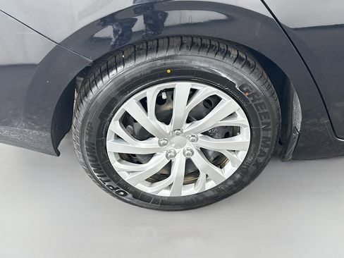 Used 2020 Nissan Sentra S w/ Trunk Package image 33