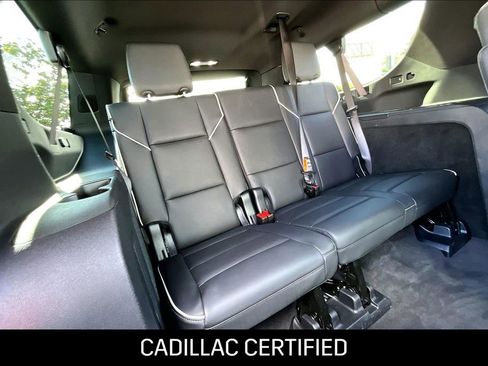 Certified 2025 Cadillac Escalade ESV Premium Luxury image 35