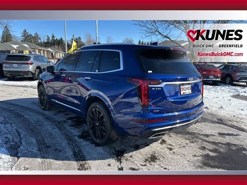 Used 2024 Cadillac XT6 Premium Luxury image 8