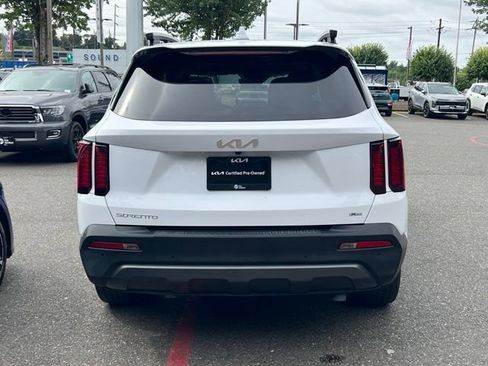 Certified 2023 Kia Sorento X-Line EX AWD/4WD image 6