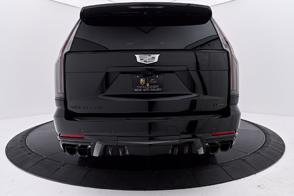 Used 2026 Cadillac Escalade ESV V w/ LPO, ONYX Package AWD/4WD image 14