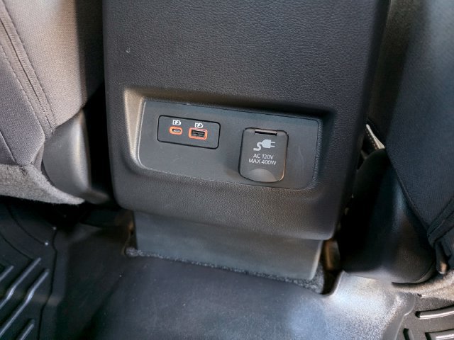 Used 2025 Nissan Frontier SV w/ SV Convenience Package AWD/4WD image 16