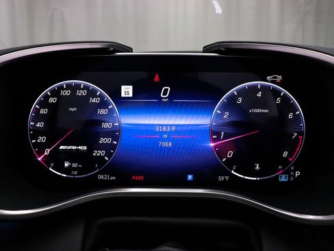 Used 2022 Mercedes-Benz SL 63 AMG 4MATIC image 30