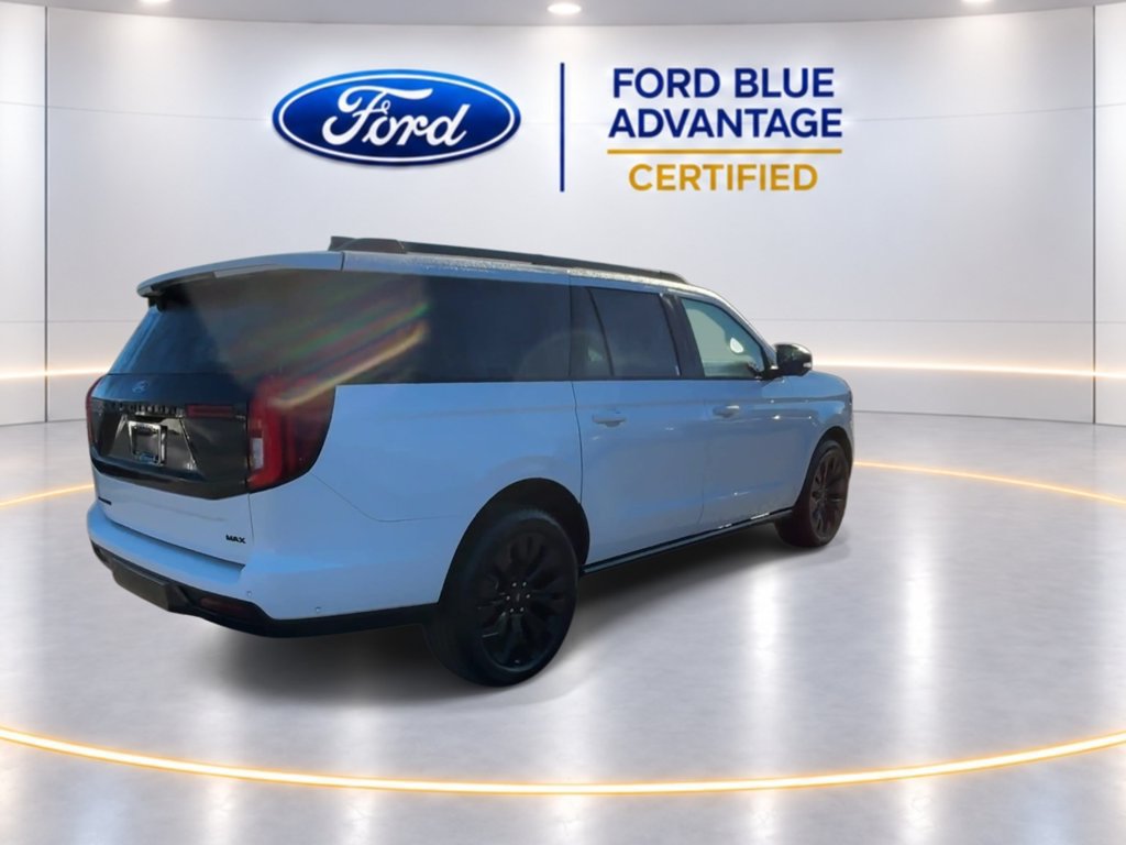 Certified 2025 Ford Expedition Max Platinum w/ Stealth Appearance Package AWD/4WD image 9