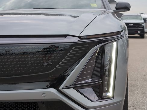 New 2026 Cadillac Lyriq V w/ LPO, Floor Liner Package image 35