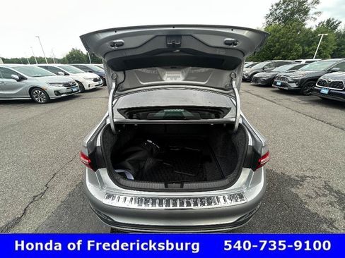 Used 2025 Volkswagen Jetta Sport FWD image 11
