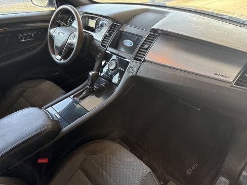 Used 2018 Ford Taurus SHO w/ Sho Performance Package image 15