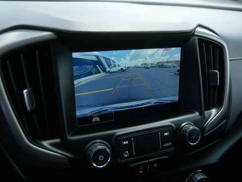 Used 2022 GMC Terrain AT4 AWD/4WD image 4