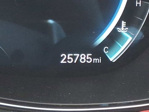 Used 2023 Genesis GV70 2.5T w/ Sport Prestige Package image 21