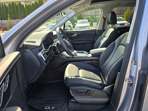 Used 2021 Audi Q7 3.0T Premium Plus w/ Premium Plus Package AWD/4WD image 21