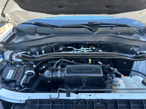 Used 2022 Ford Explorer Limited w/ Limited Technology Package image 29