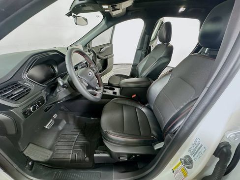Used 2023 Ford Escape ST-Line w/ Tech Pack #1 FWD image 14