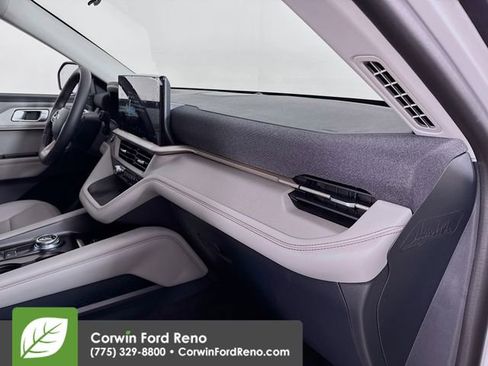 New 2025 Ford Explorer Active w/ Active Comfort Package image 32