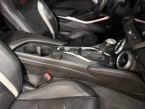 Used 2022 Chevrolet Camaro SS RWD image 25