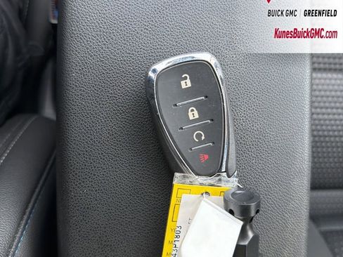 Used 2025 Chevrolet Trax LT image 40