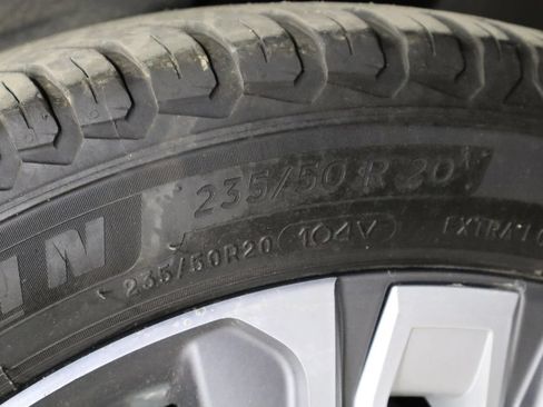 Used 2023 Subaru Solterra AWD image 39