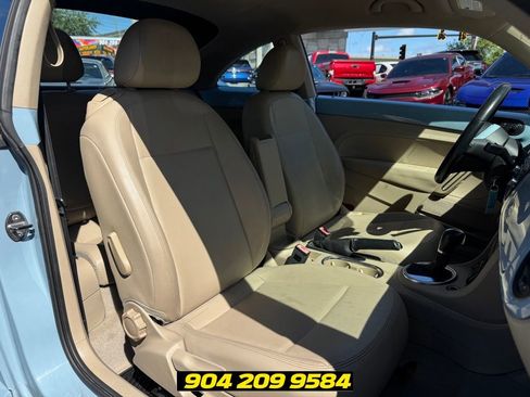 Used 2014 Volkswagen Beetle 1.8T FWD image 19