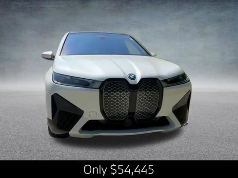 Certified 2024 BMW iX xDrive50 w/ Premium Package AWD/4WD image 4