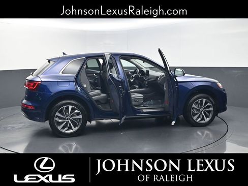 Used 2021 Audi Q5 2.0T Premium w/ Convenience Package AWD/4WD image 34