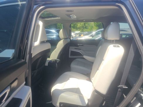 Used 2020 Kia Telluride S image 11