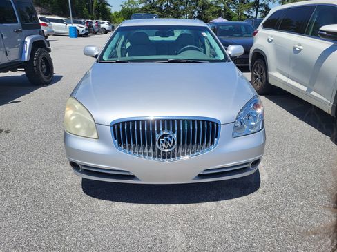 Used 2011 Buick Lucerne CX FWD image 2