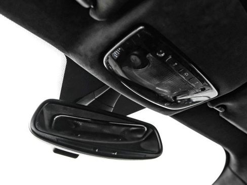 Used 2013 Maserati GranTurismo Sport image 26