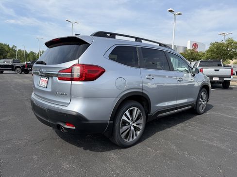 Used 2021 Subaru Ascent Limited w/ Technology Package AWD/4WD image 7