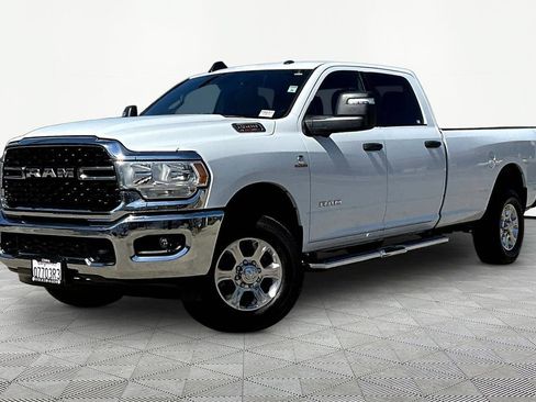 Used 2023 RAM 2500 Big Horn w/ Level 1 Equipment Group AWD/4WD image 3