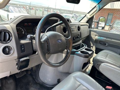 Used 2019 Ford E-350 and Econoline 350 Super Duty w/ Power Windows & Locks Group RWD image 22