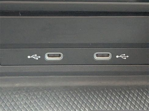 Used 2024 Volkswagen Atlas SE image 23