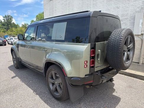 Used 2023 Land Rover Defender 110 X-Dynamic SE AWD/4WD image 6