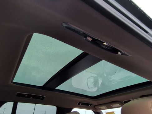 Used 2023 Land Rover Range Rover SE AWD/4WD image 22