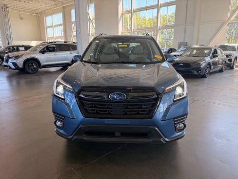 Used 2023 Subaru Forester Limited AWD/4WD image 8