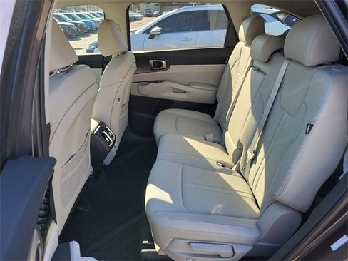 New 2026 Kia Sorento S image 15