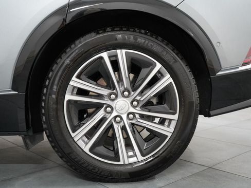 Used 2024 Cadillac Lyriq Luxury AWD/4WD image 33