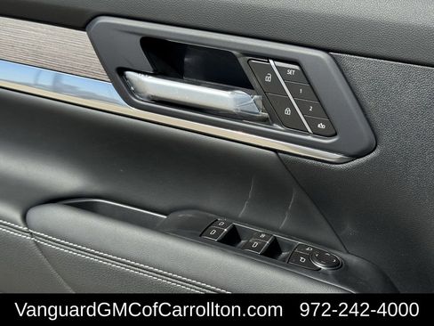 New 2026 GMC Terrain Denali w/ LPO, Floor Liner Package image 19