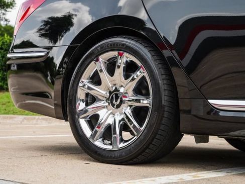 Used 2012 Hyundai Equus Signature RWD image 49