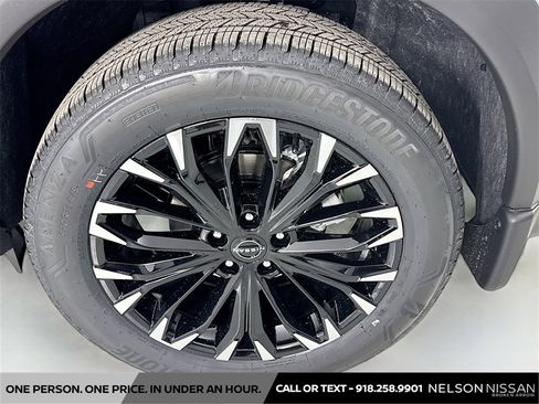 New 2026 Nissan Rogue SV image 31