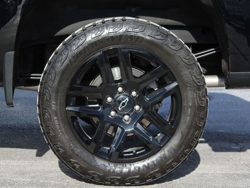 Used 2024 Chevrolet Silverado 1500 LT Trail Boss w/ LT Trail Boss Premium Package image 26