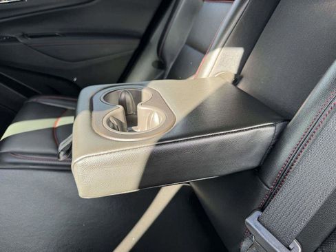 Used 2023 Chevrolet Equinox RS w/ RS Leather Package image 10