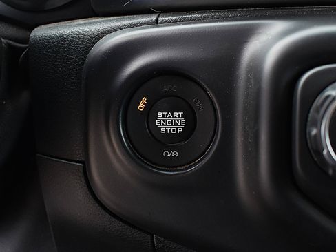 Used 2021 Jeep Gladiator Overland AWD/4WD image 20