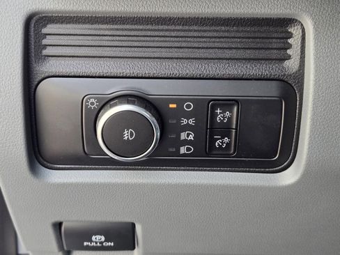 New 2024 Ford F450 XL w/ XL Chrome Package image 18