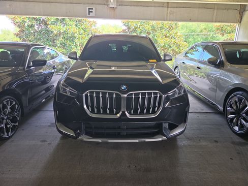 Certified 2023 BMW X1 xDrive28i w/ Convenience Package AWD/4WD image 2