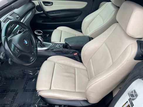 Used 2013 BMW 135i Convertible image 19