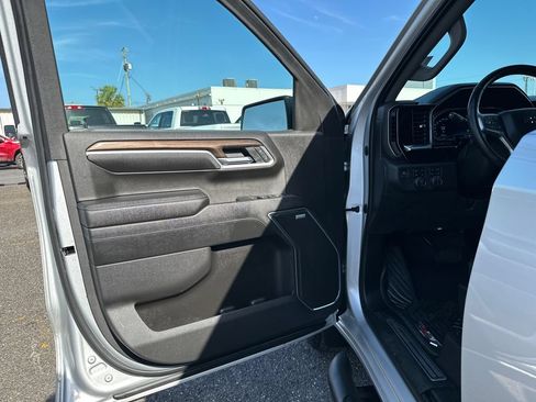 Used 2022 Chevrolet Silverado 1500 RST w/ RST All Star Premium Package AWD/4WD image 9