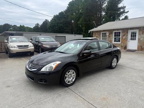 Used 2012 Nissan Altima 2.5 FWD image 3